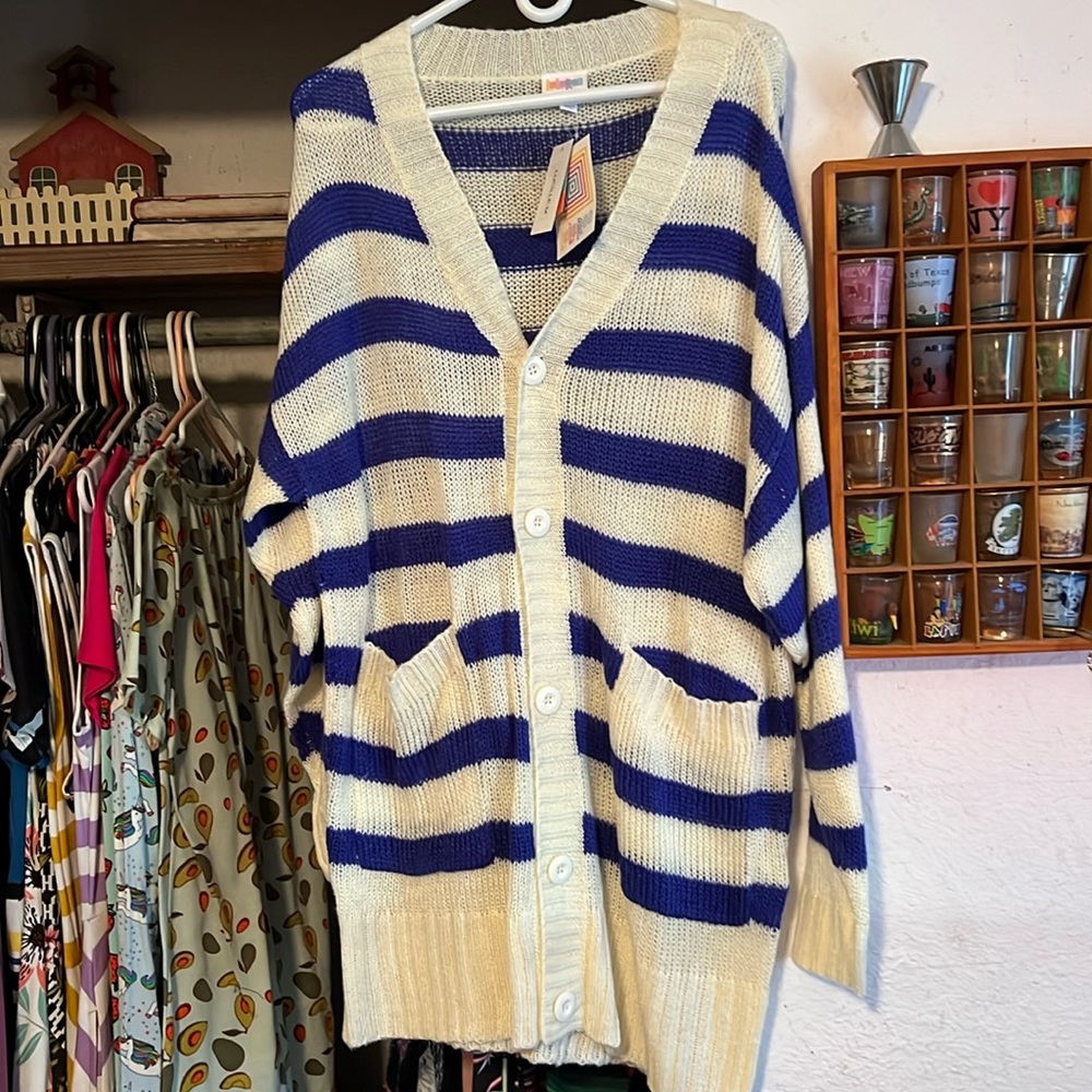 New with tag Medium  LulaRoe Lucille
